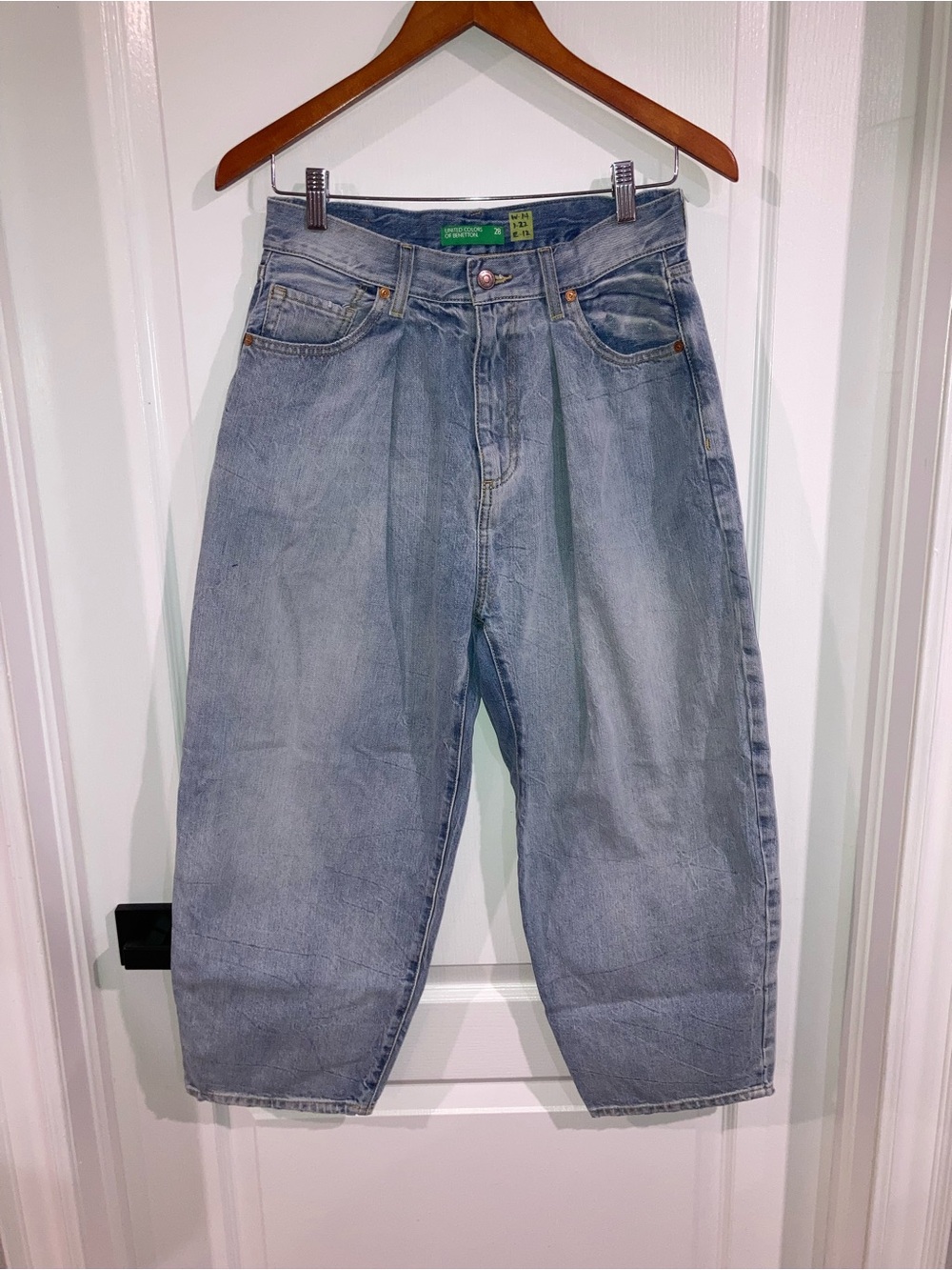 United Colors Of Benetton Blue Light Wash Wide Leg Jeans - size 28